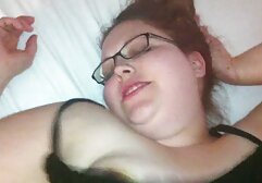 Mandy suka video porno jepang pemerkosaan bermain dengan payudara.